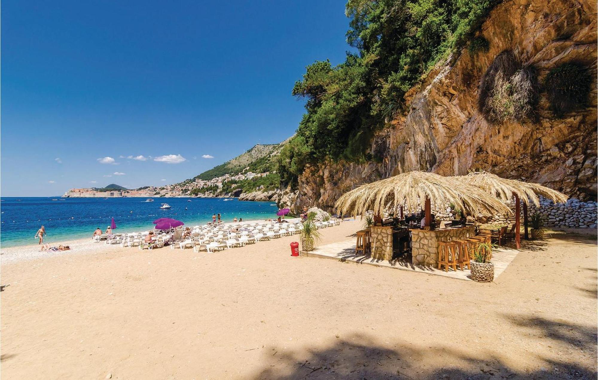 Cozy Apartment In Dubrovnik With House Sea View Exteriör bild