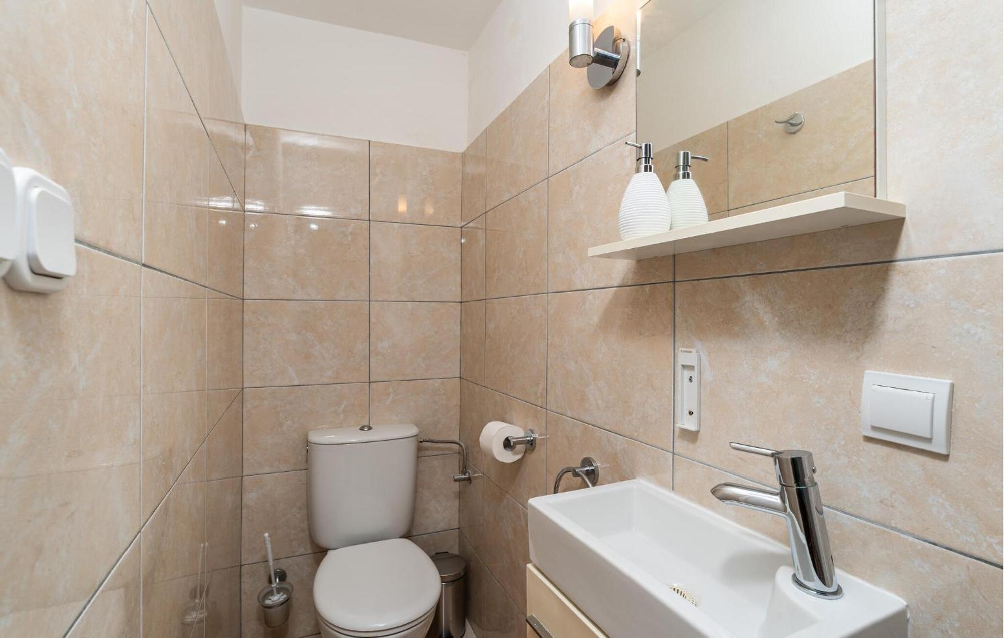 Cozy Apartment In Dubrovnik With House Sea View Exteriör bild