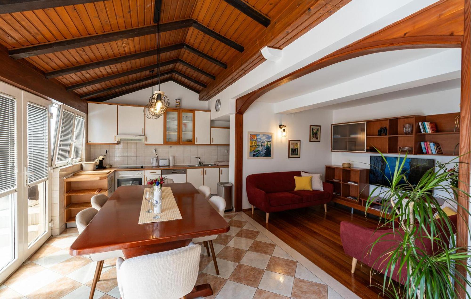 Cozy Apartment In Dubrovnik With House Sea View Exteriör bild