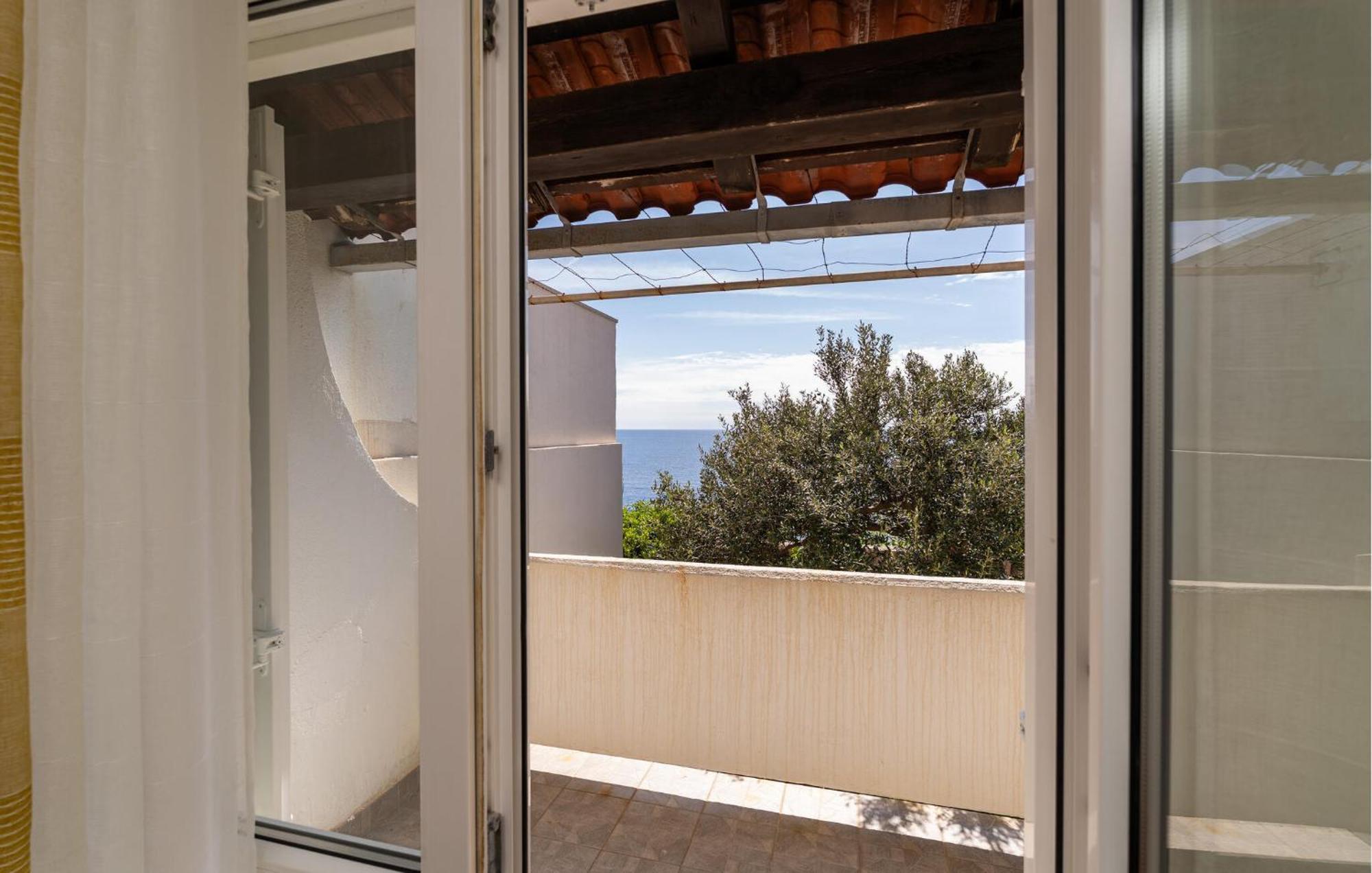 Cozy Apartment In Dubrovnik With House Sea View Exteriör bild